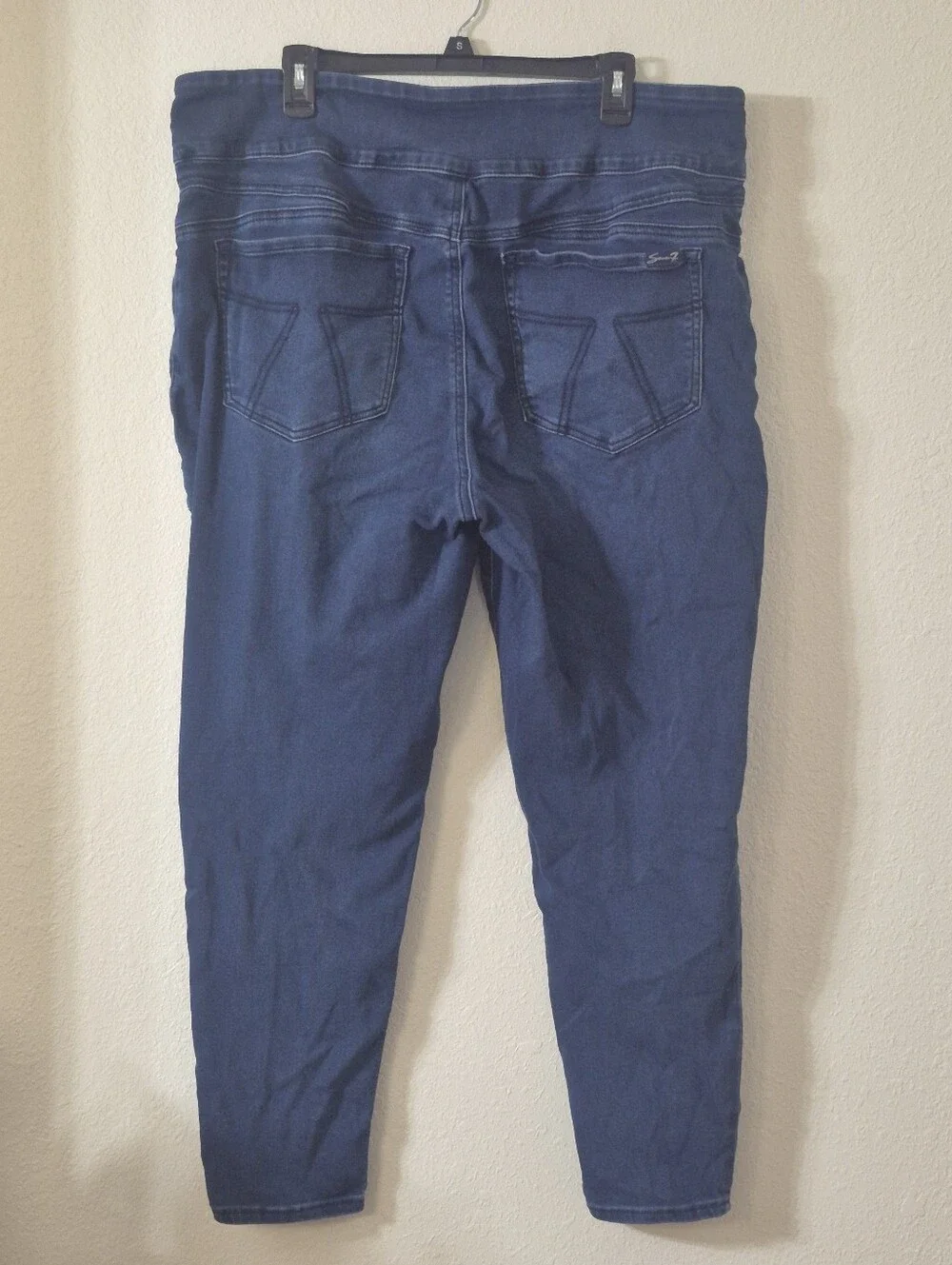Seven7 Women's Skinny Jeans in Dark Blue